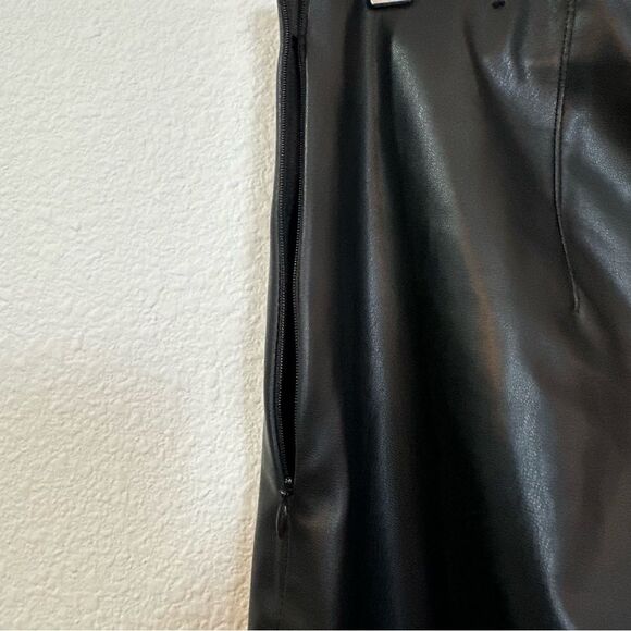 Zara Faux Leather Skinny Pull On Pant 194 - Picture 3 of 4